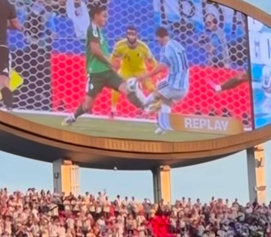 potret Jennifer Bachdim nonton pertandingan Argentina vs Aljazair di Piala Dunia 2026