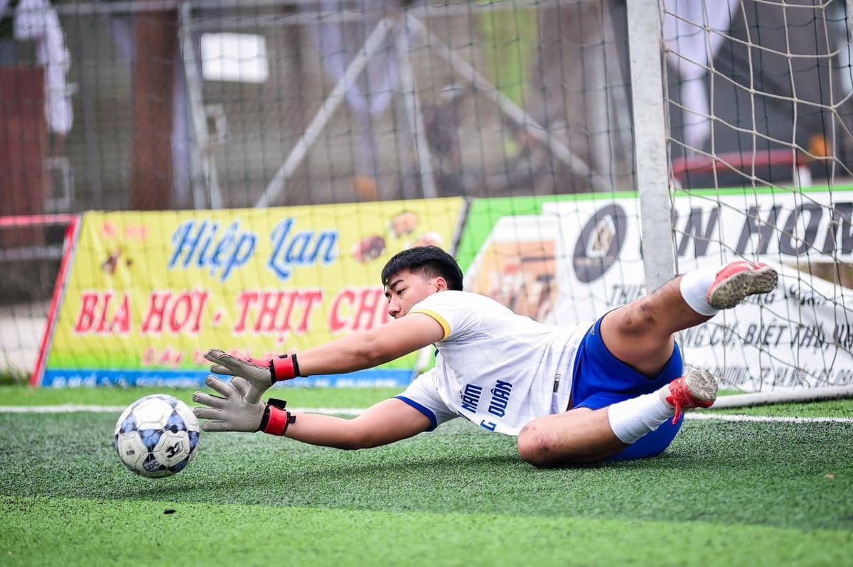 aksi kiper