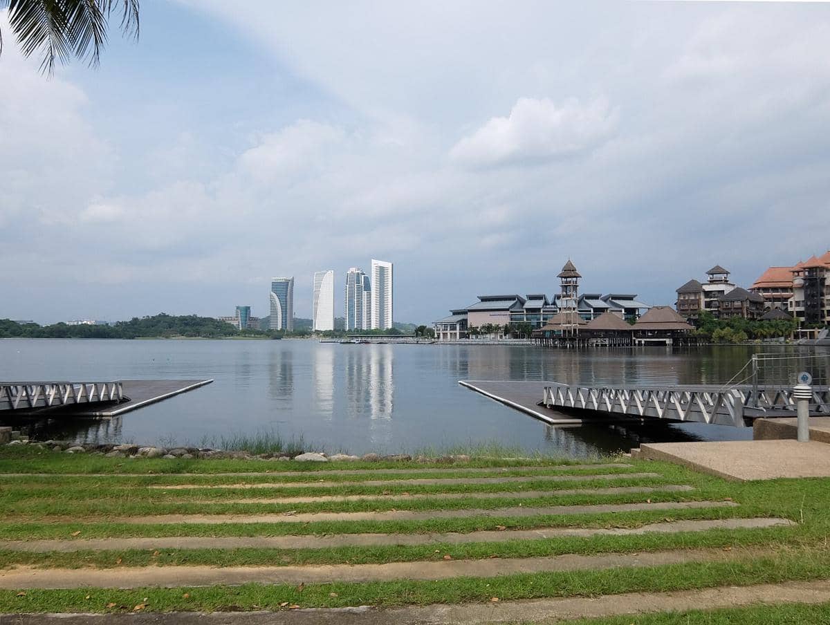 potret Putrajaya Lake