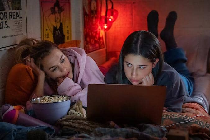 adegan dalam film Roommates