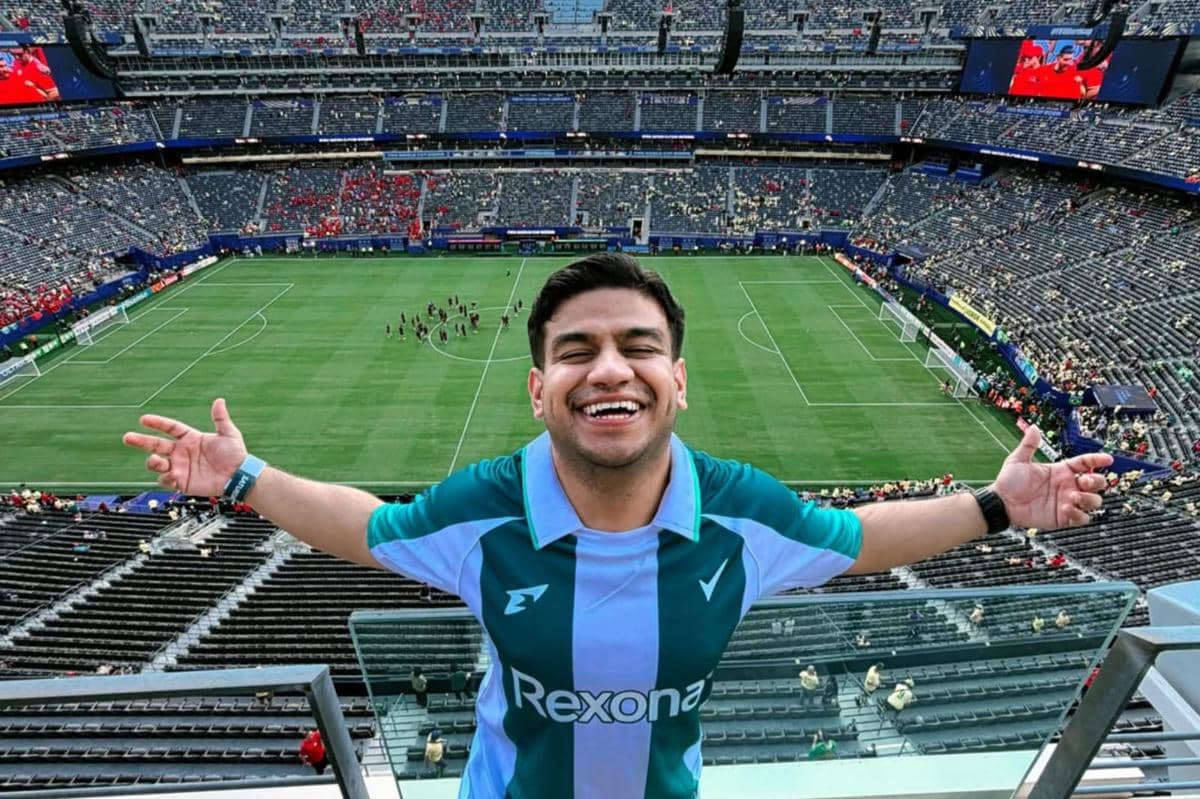 7 Potret Fadil Jaidi Nonton Langsung Piala Dunia 2026 di Amerika