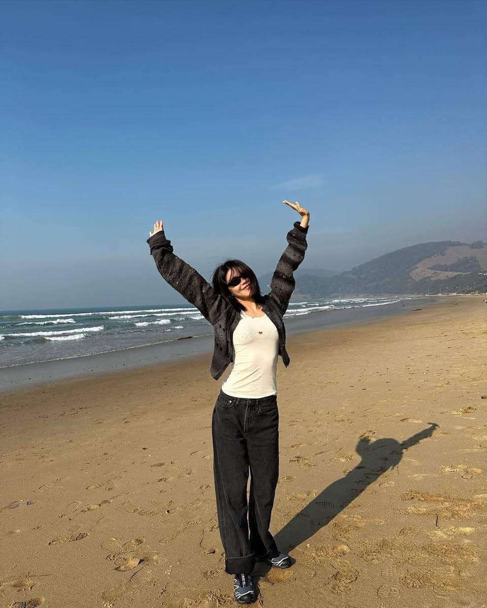 clean outfit ala Sooyoung SNSD