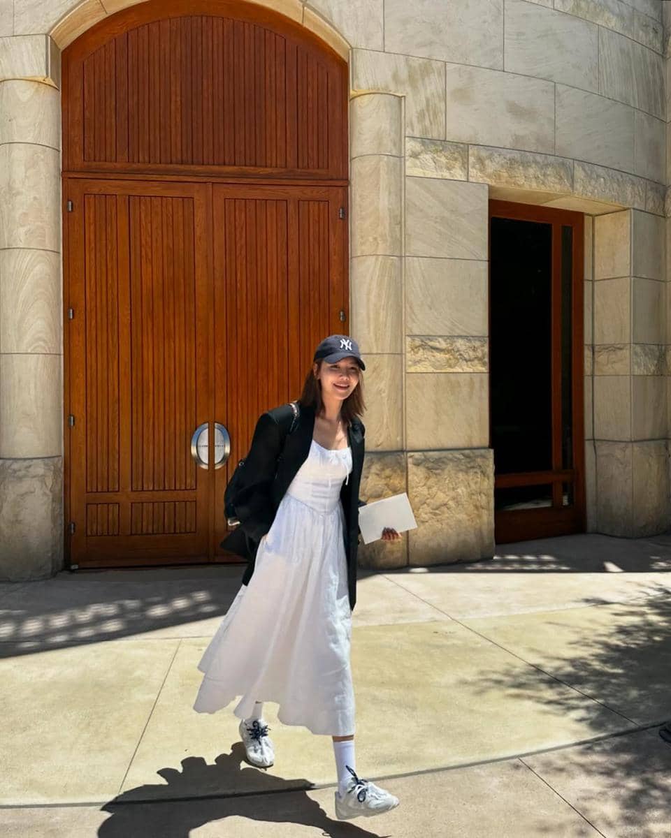 clean outfit ala Sooyoung SNSD