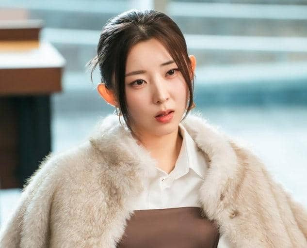 Still cut drama Love In Sync