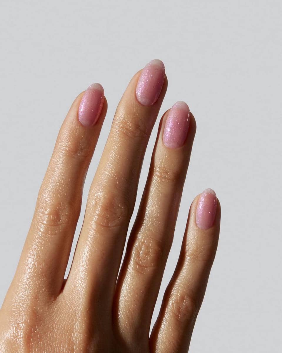 Inspirasi lip gloss nails