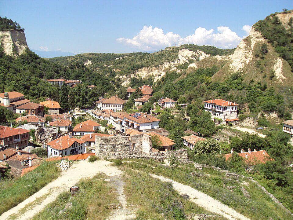 5 Fakta Menarik Melnik, Kota Terkecil di Bulgaria yang Kaya Sejarah