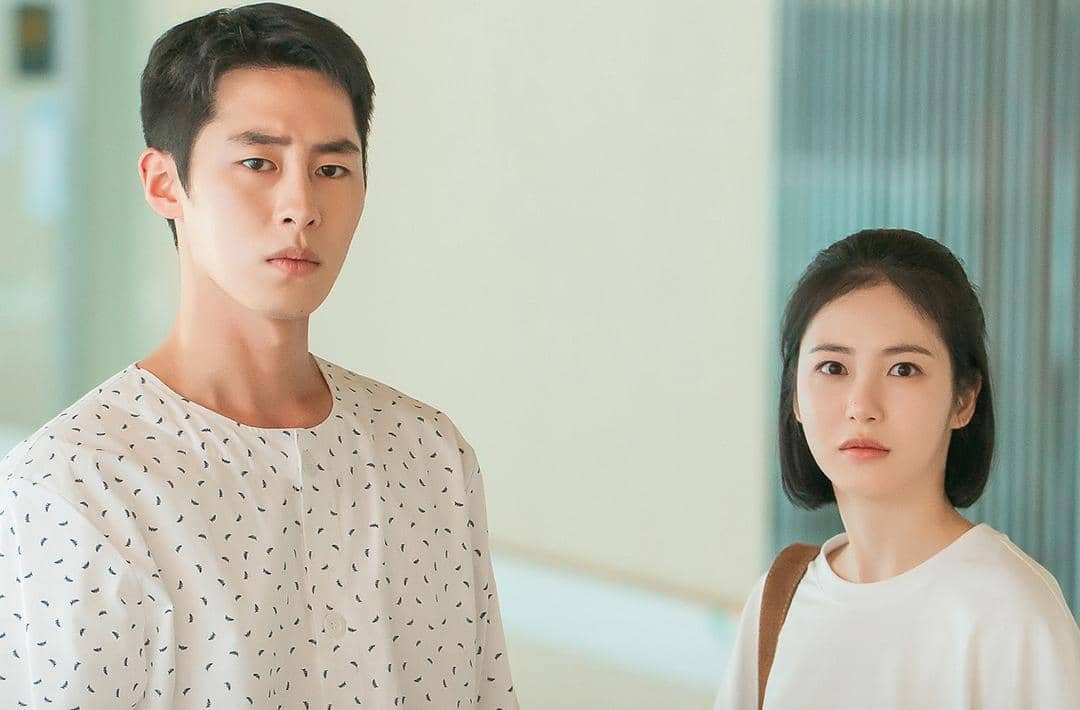 Lee Jae Wook dan Shin Ye Eun di drama Doctor on the Edge