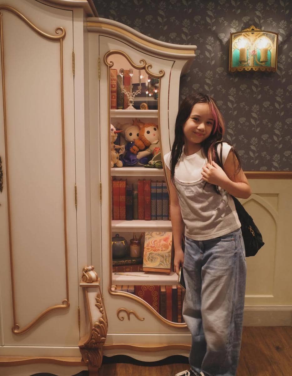 Gisella Anastasia dan Gempita liburan naik Disney Cruise