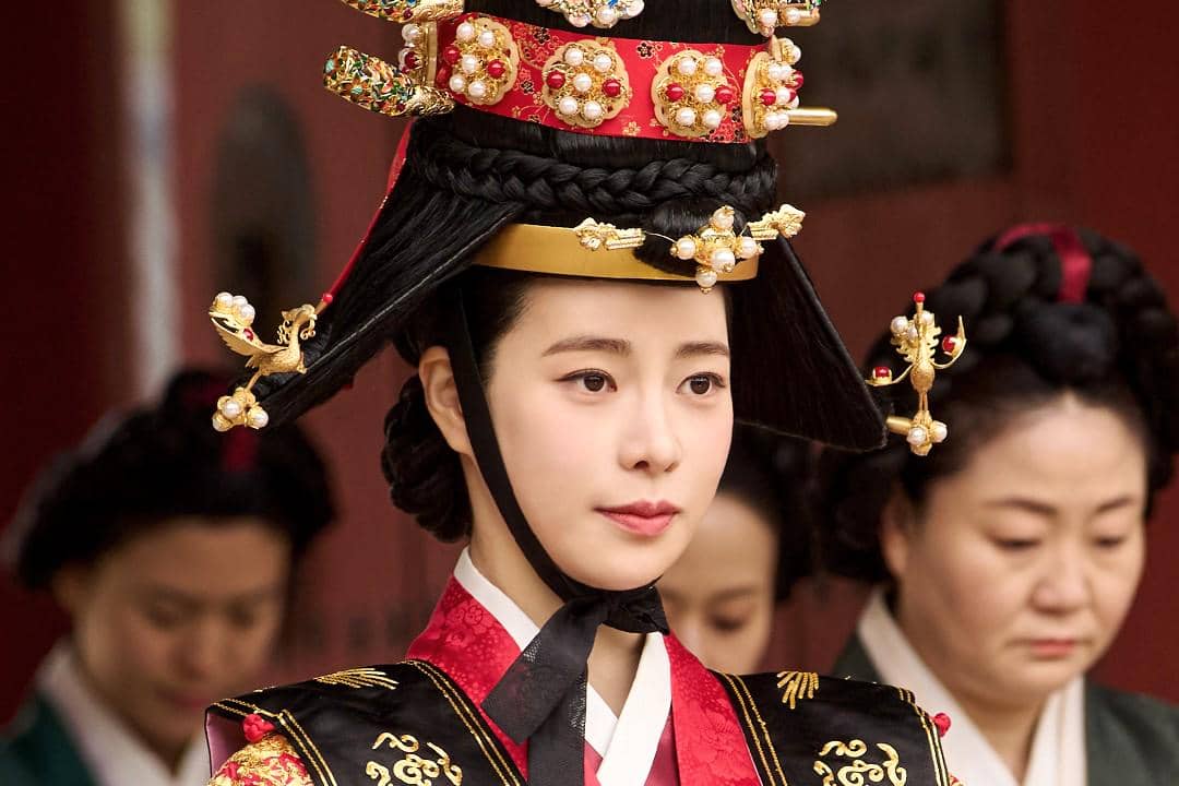 10 Hal Dilakukan Dan Sim Sebelum Kembali ke Joseon di My Royal Nemesis