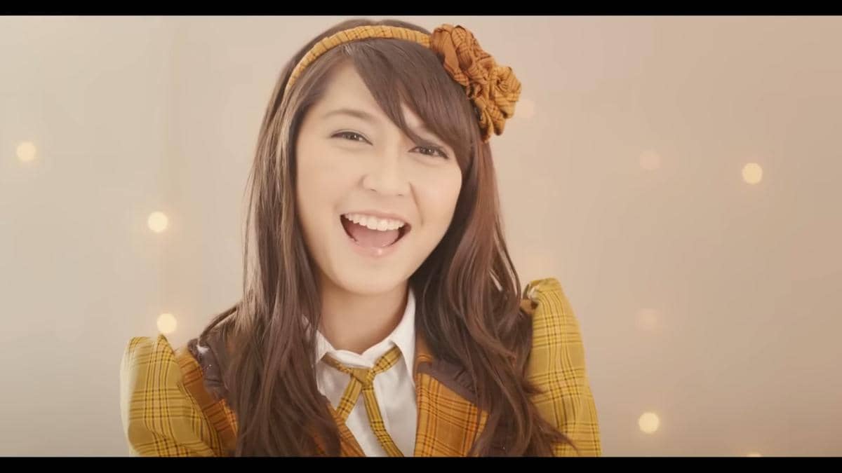 cuplikan video klip "Apakah Kau Melihat Mentari Senja"