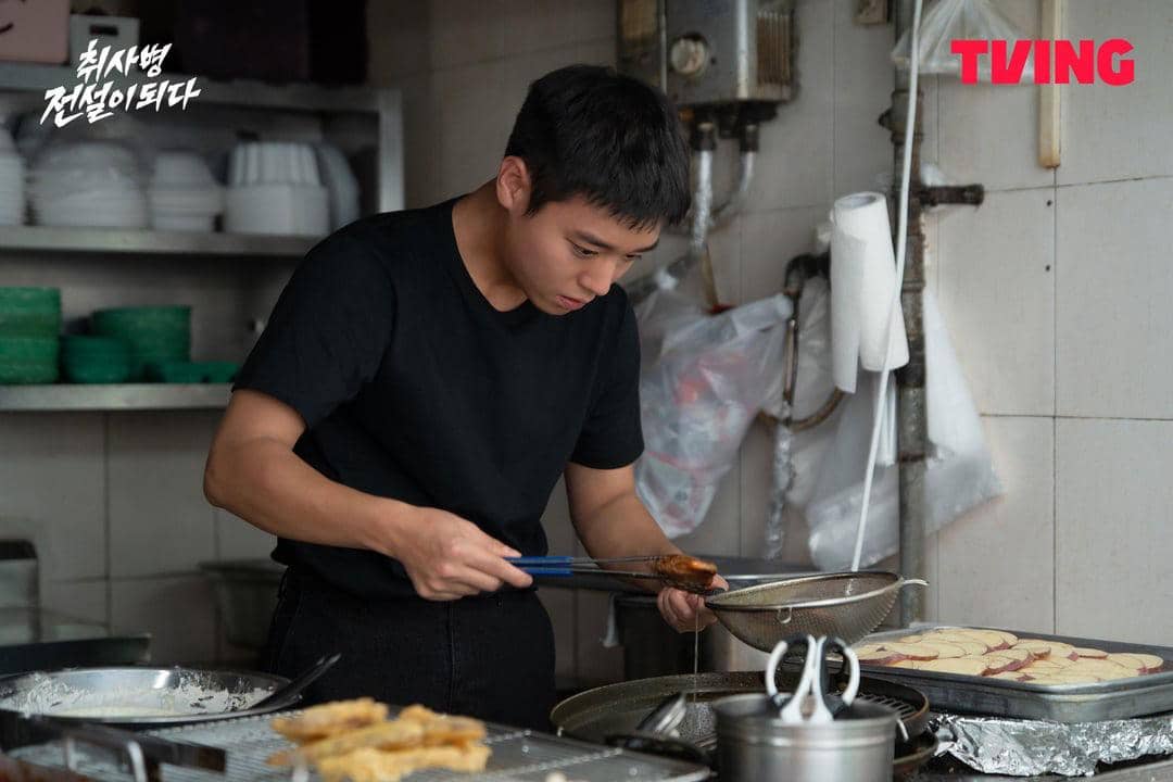 Cuplikan drama Korea The Legend of Kitchen Soldier