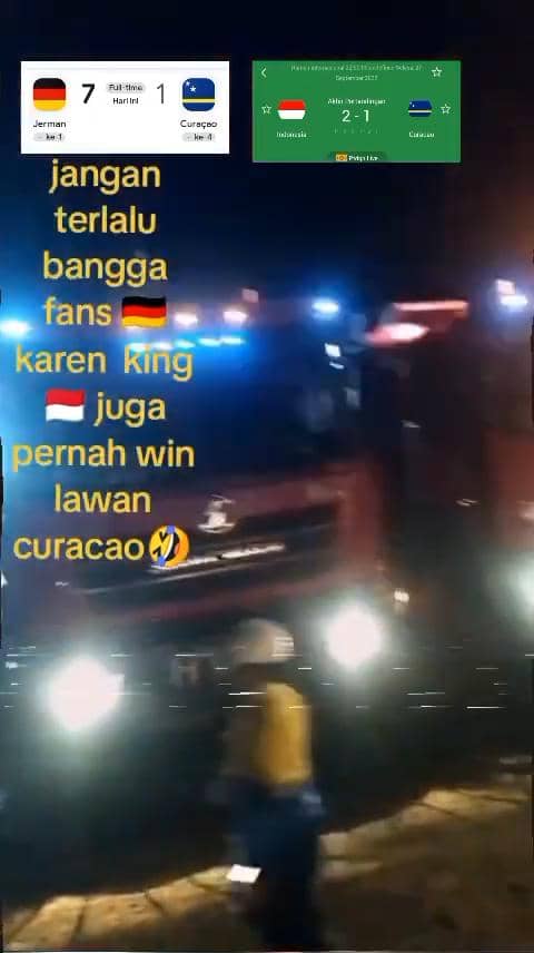 Tangkapan layar meme membandingkan hasil pertandingan Jerman vs Curacao dan Indonesia vs Curacao dengan teks lucu berbahasa Indonesia.