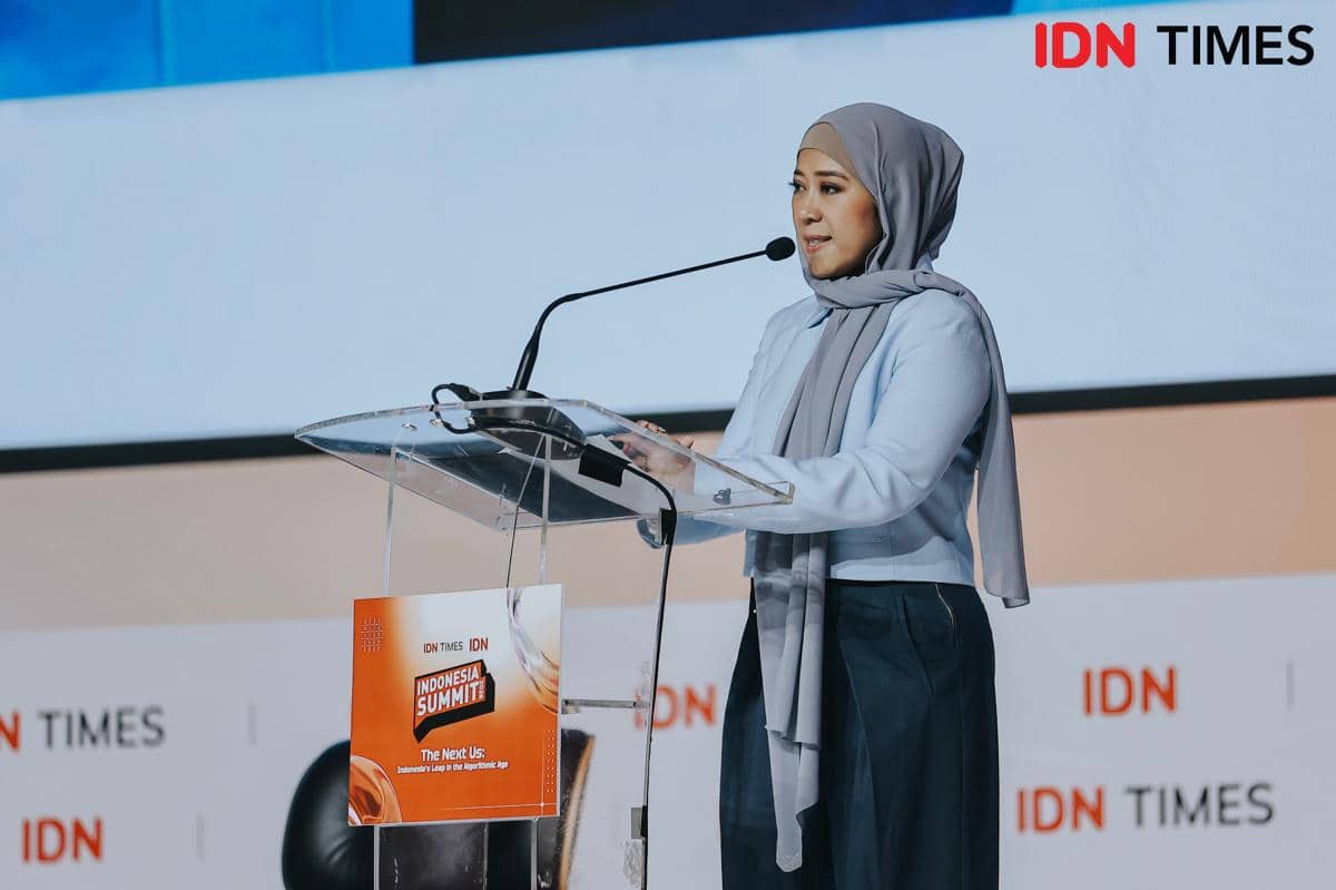 Menteri Komunikasi dan Digital Indonesia (Menkomdigi), Meutya Hafidz di acara Indonesia Summit 2026. 