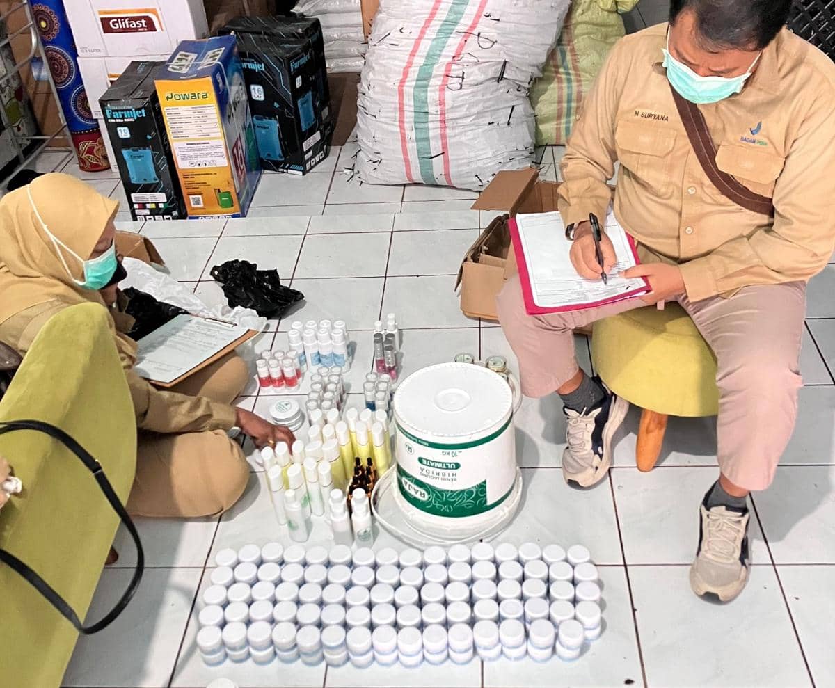 Berbahaya! BBPOM Sita Ribuan Obat dan Kosmetik Ilegal di Lombok