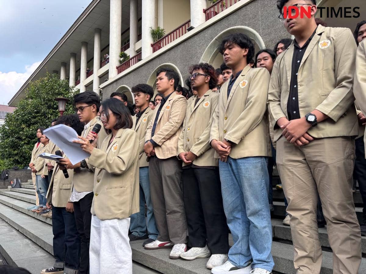  Konferensi Pers Mahasiswa UGM, di Balairung UGM, Rabu (17/6/2026). (IDN Times/Herlambang Jati Kusumo)