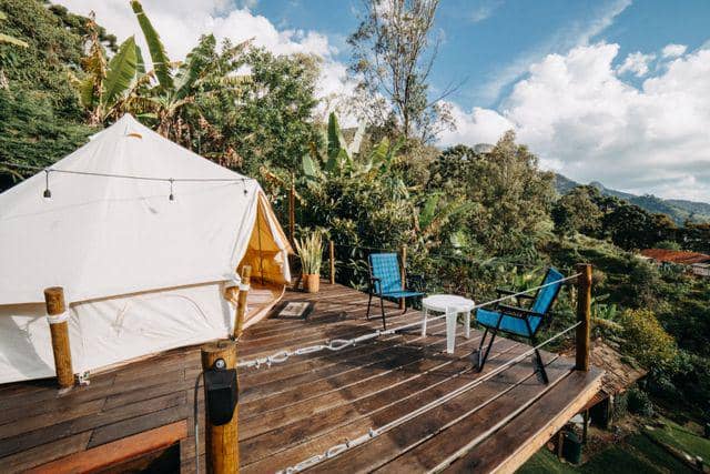Ilustrasi glamping