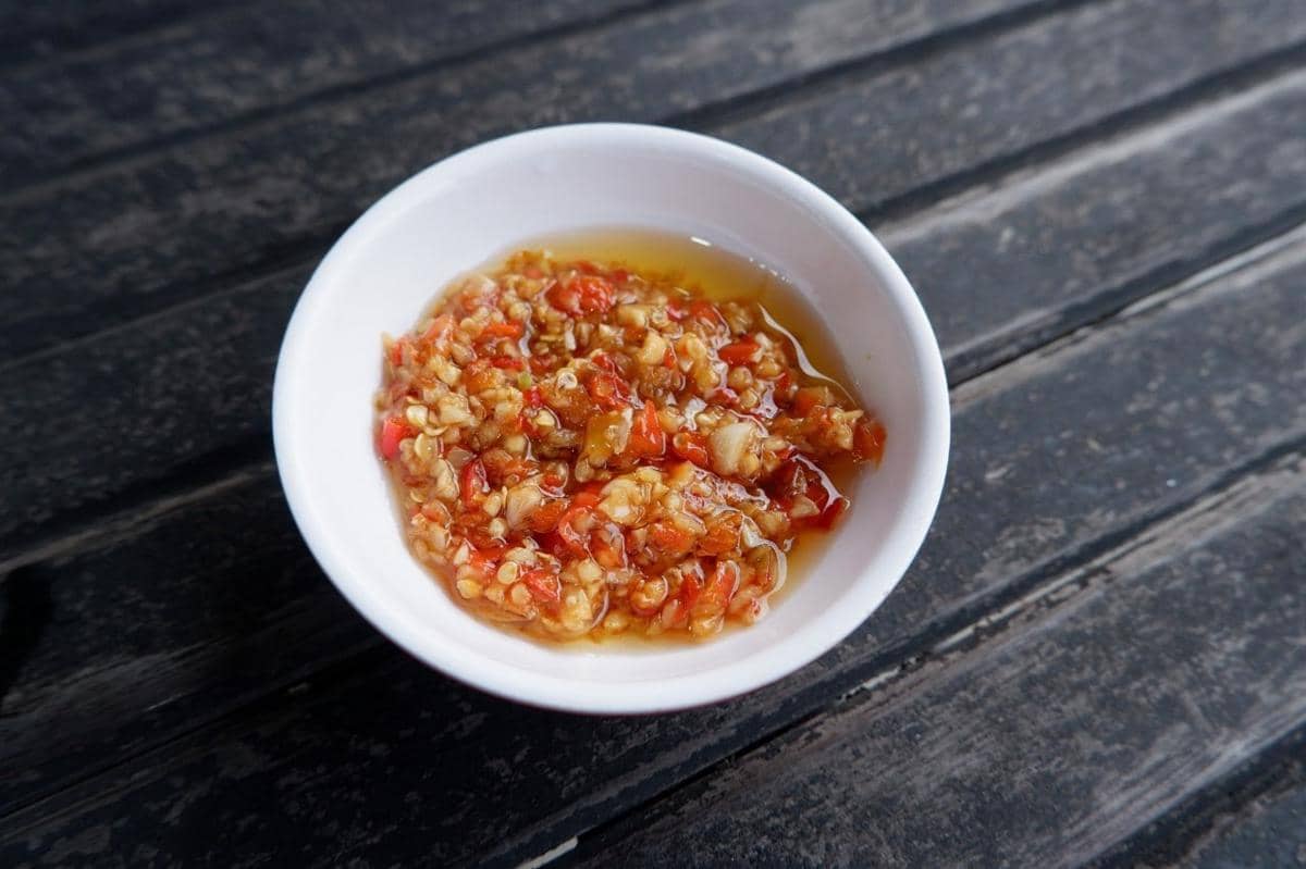 4 Tips Membuat Sambal Bawang yang Pedas, Bikin Ngiler!