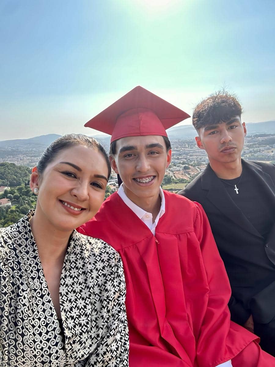 Lionel Anak Donna Agnesia Lulus SMA di Portugal (instagram.com/dagnesia)