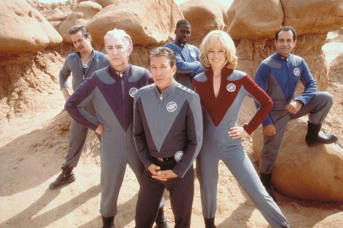 Tim Allen (depan) dalam film Galaxy Quest