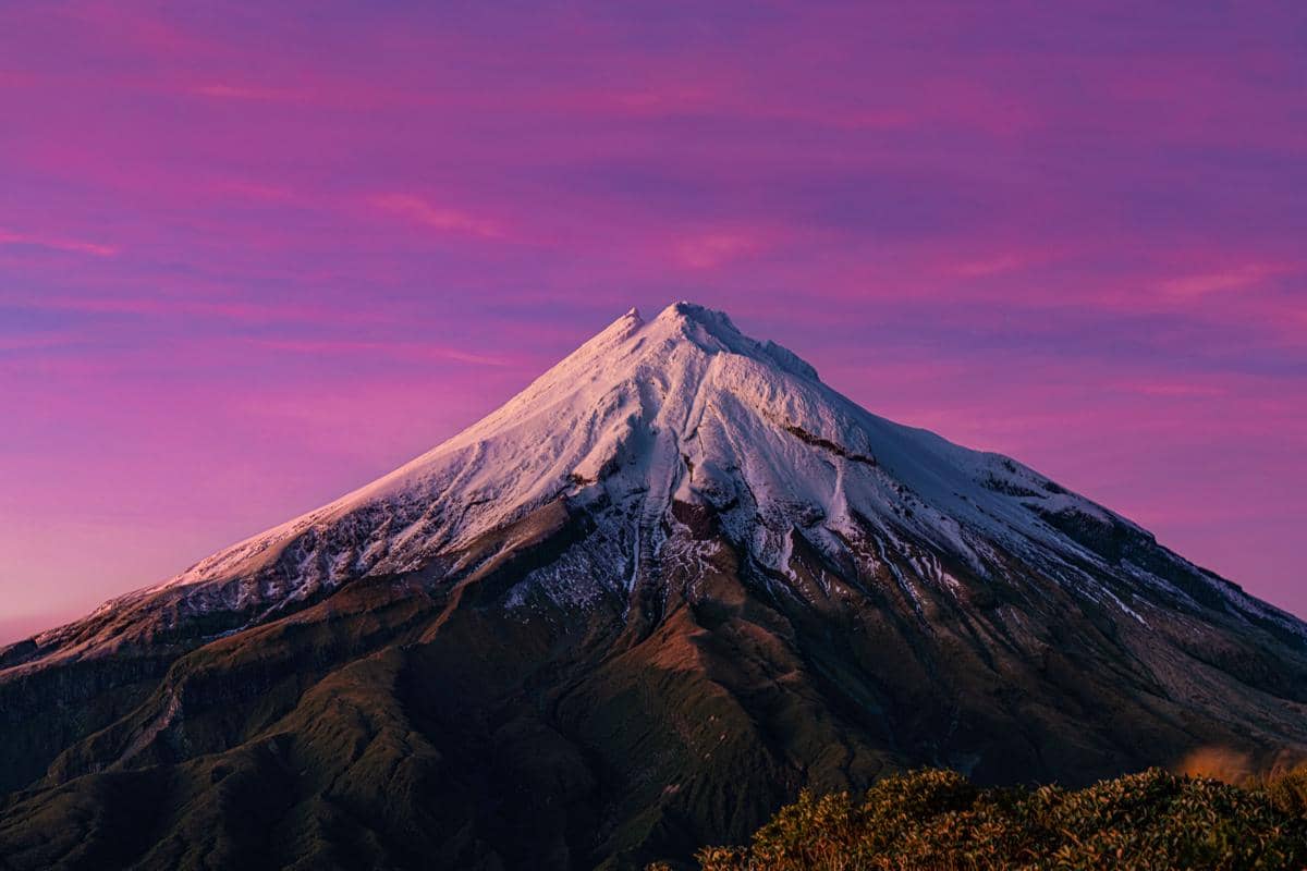 5 Fakta Gunung Taranaki, Gunung yang Memiliki Status Hukum Setara Manusia