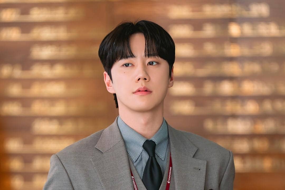 5 Cara Yong Ho Mengelabui Jae Gyeong di Reborn Rookie