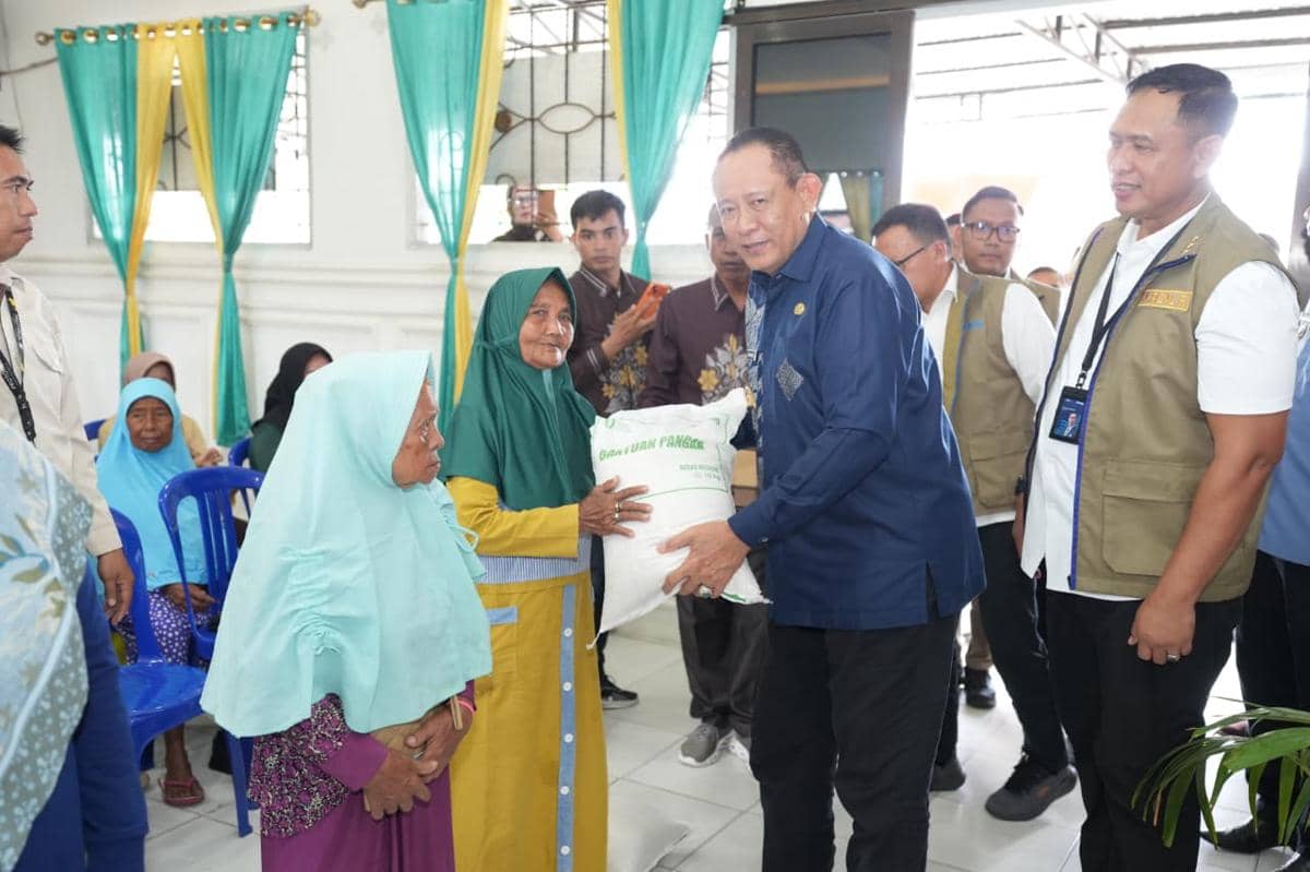 Gercep! BULOG Salurkan Bantuan Pangan untuk 170 Ribu Warga Gorontalo