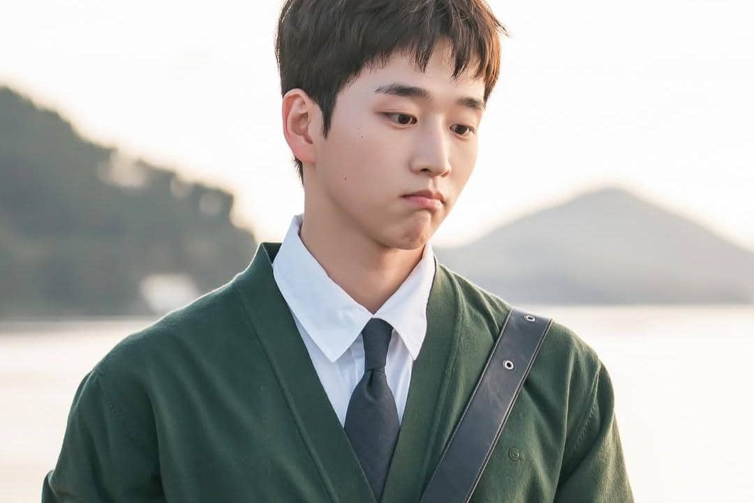 7 Karakteristik Yong Ju Cheon di Doctor On The Edge, Si Mood Maker!