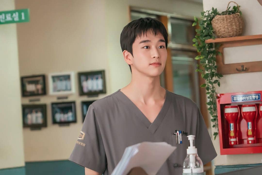 5 Pesona Yong Ju Cheon di Doctor On The Edge, Bikin Makin Disukai!