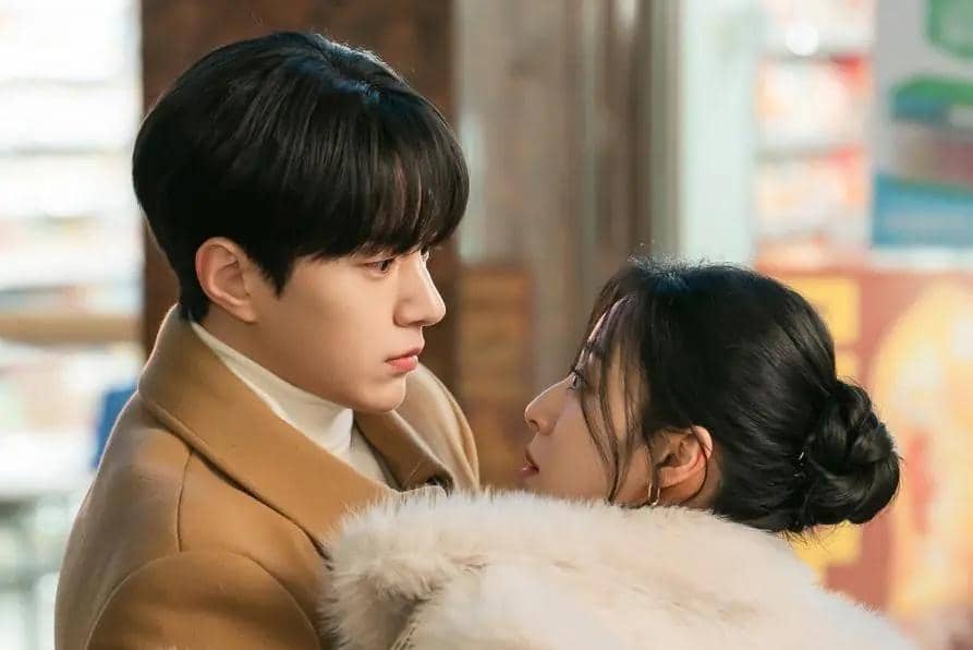 Cuplikan drama Love in Sync