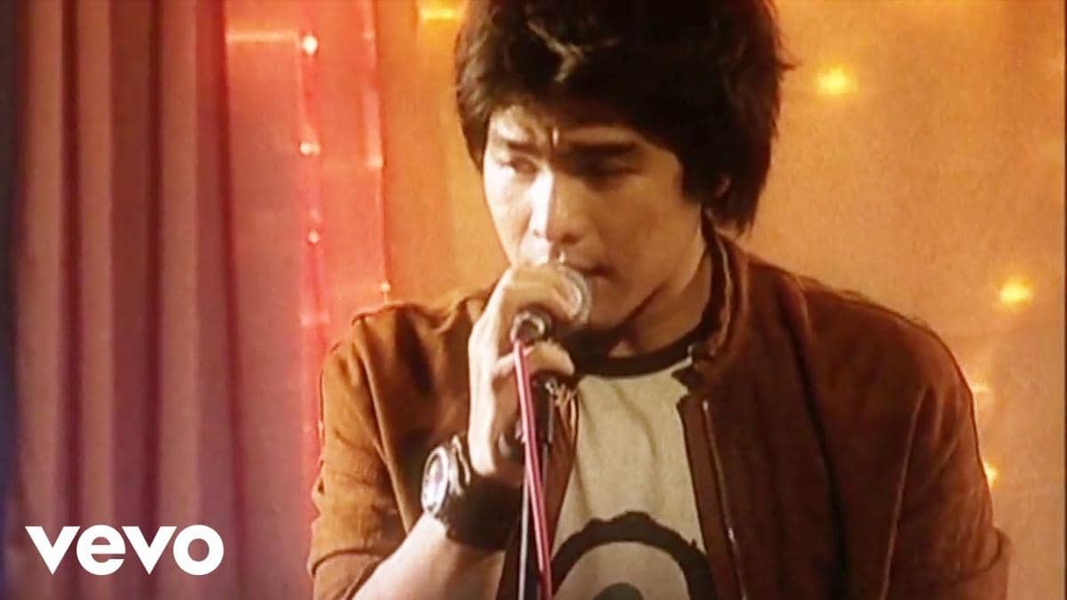 cuplikan video klip "Kenangan Terindah"