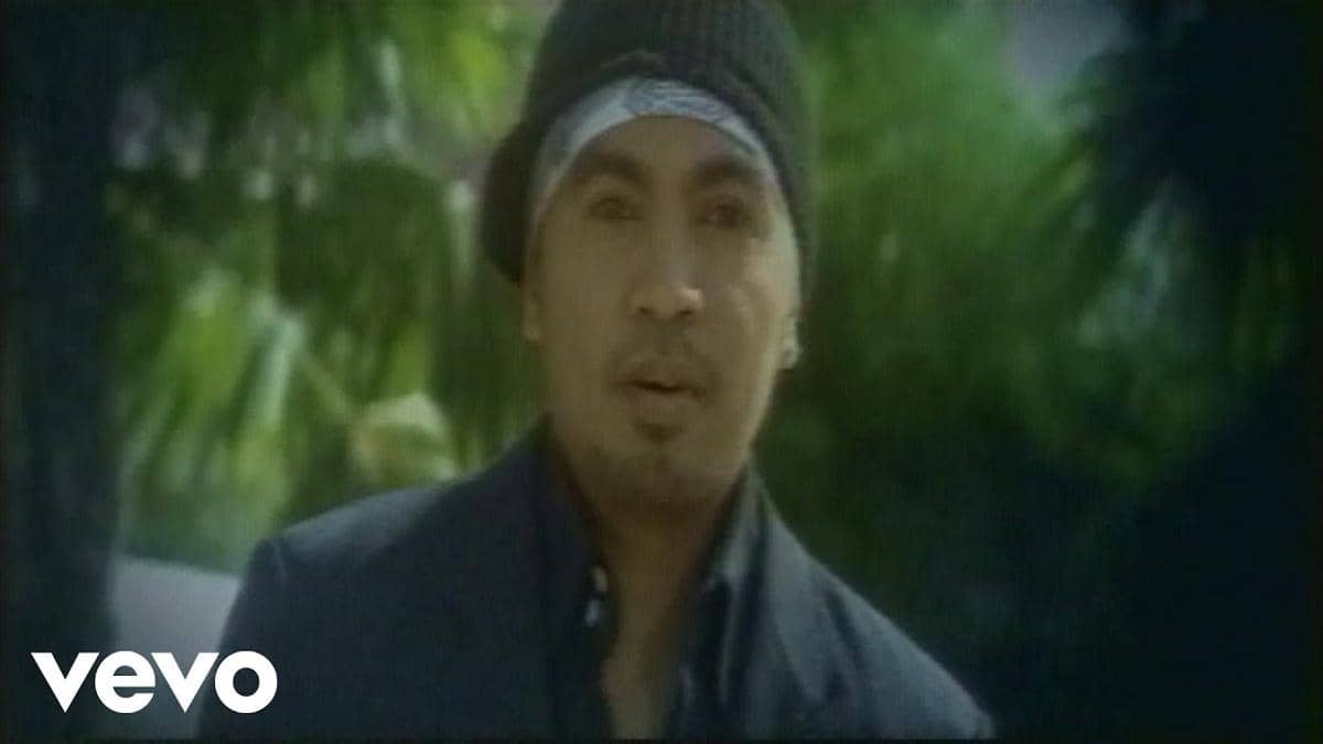 cuplikan video klip "Sedih Tak Berujung"