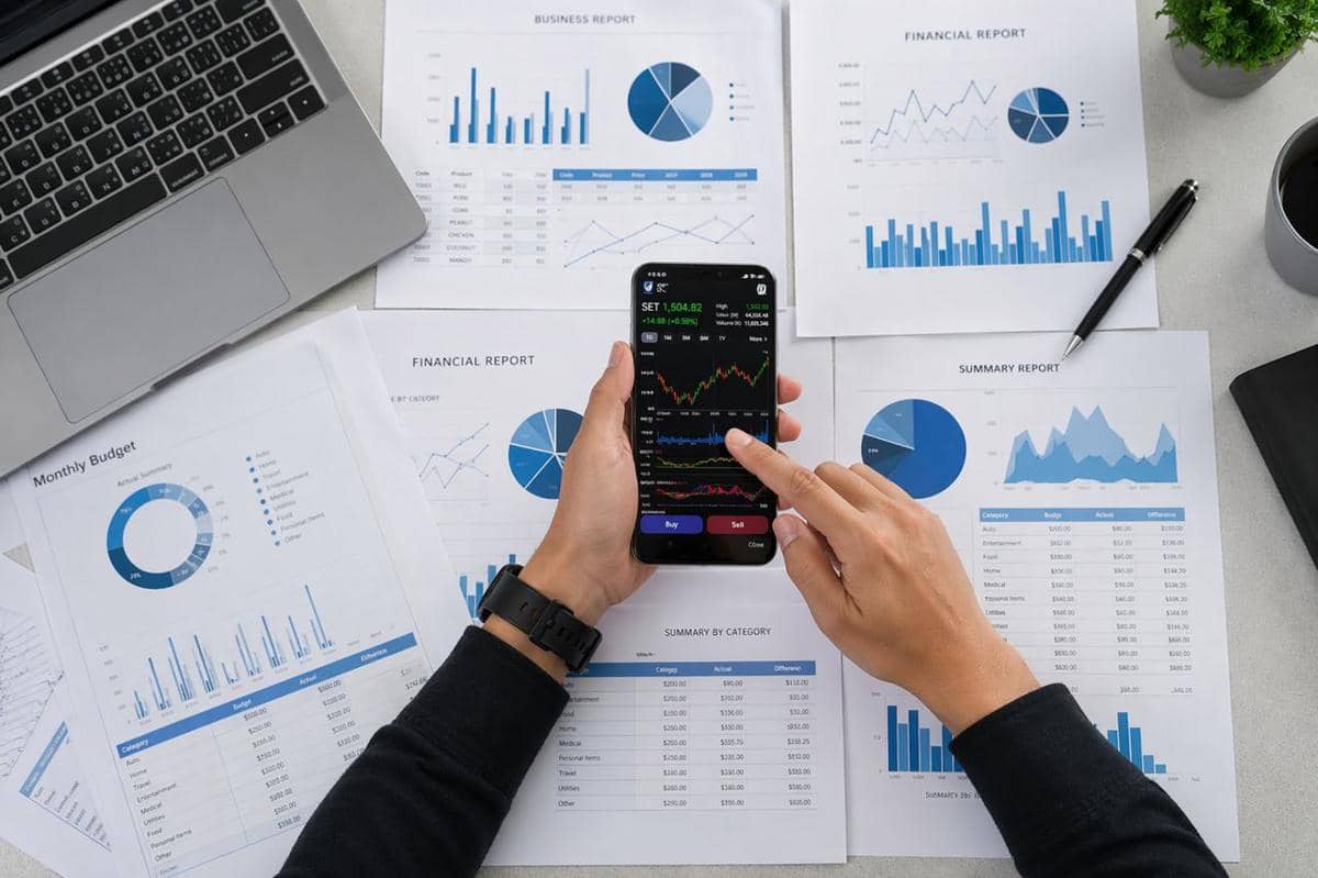 ilustrasi data analisis sedang bekerja