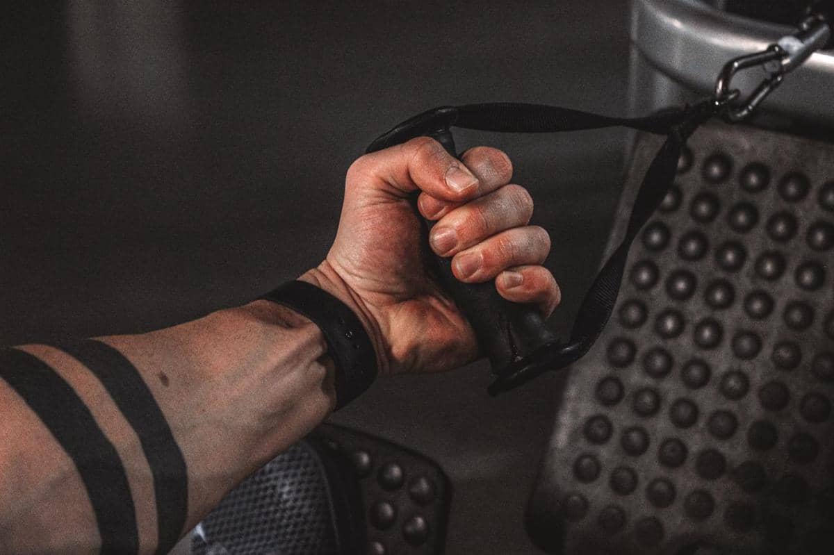 ilustrasi latihan forearm