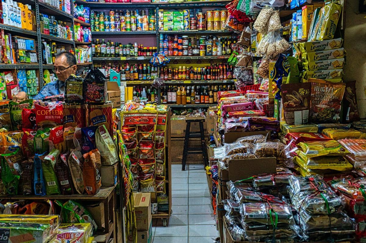 Penataan barang yang rapi 