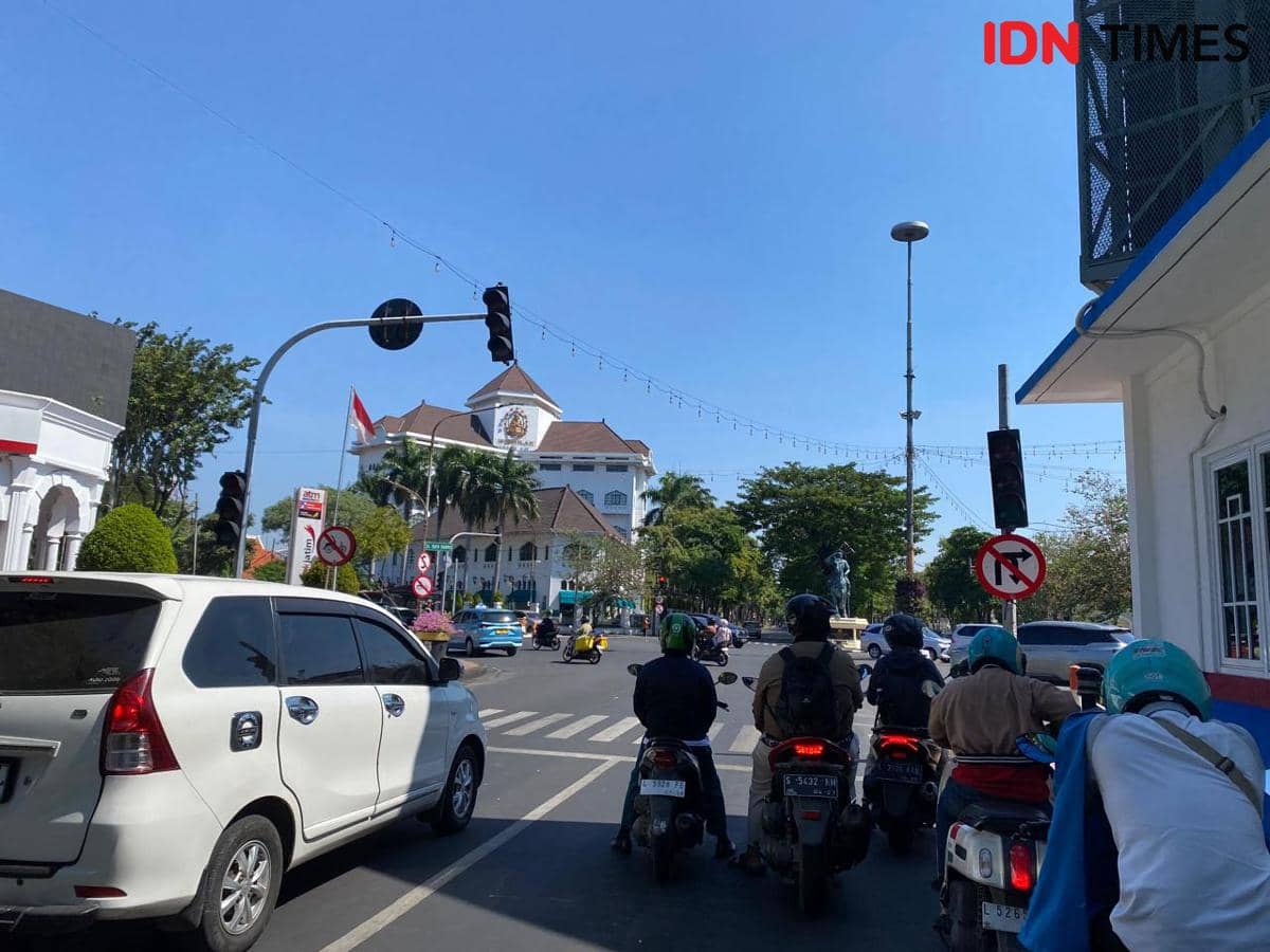 Pemadaman Bergilir, 7 Traffic Light di Surabaya Mati