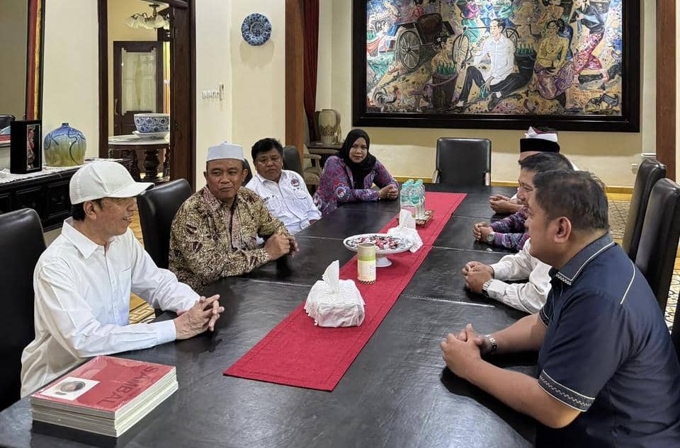 Temui Jokowi, PPDI Sampaikan Aspirasi Status Perangkat Desa