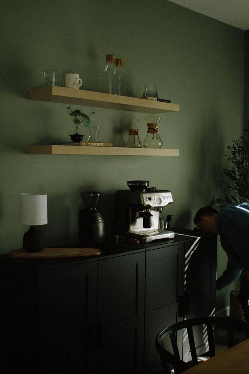 Ilustrasi coffee corner (pexels.com/Avery Arwood)