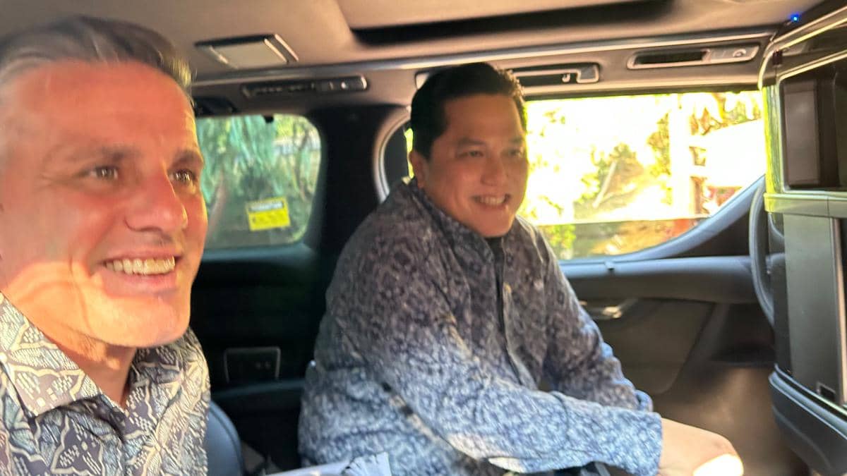Prabowo WFH di Hambalang, Panggil Erick dan Pelatih Timnas Indonesia