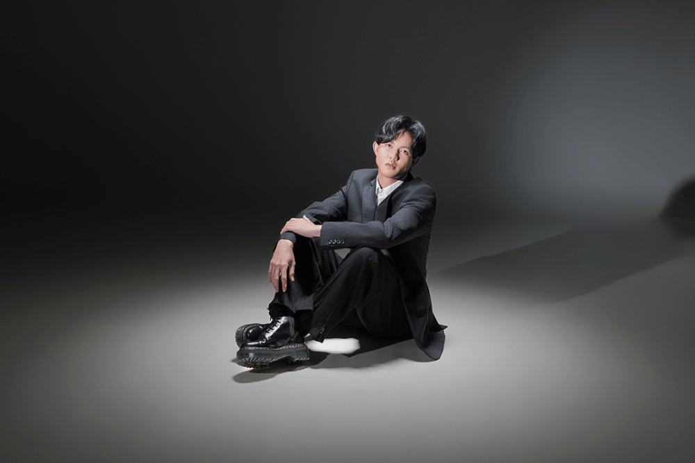 Potret Fajar Noor untuk album barunya Sementara, Selamanya (dok. Universal Music Indonesia)