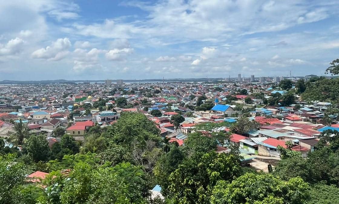 Rumah-Rumah yang Memanas di Tengah Kepadatan Kota Batam
