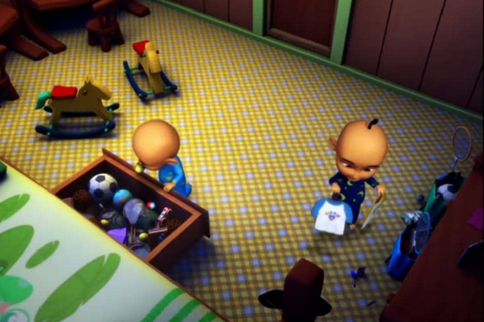 potret tempat penyimpanan mainan Upin dan Ipin yang tampak unik karena letaknya menyatu dengan kasur tidur
