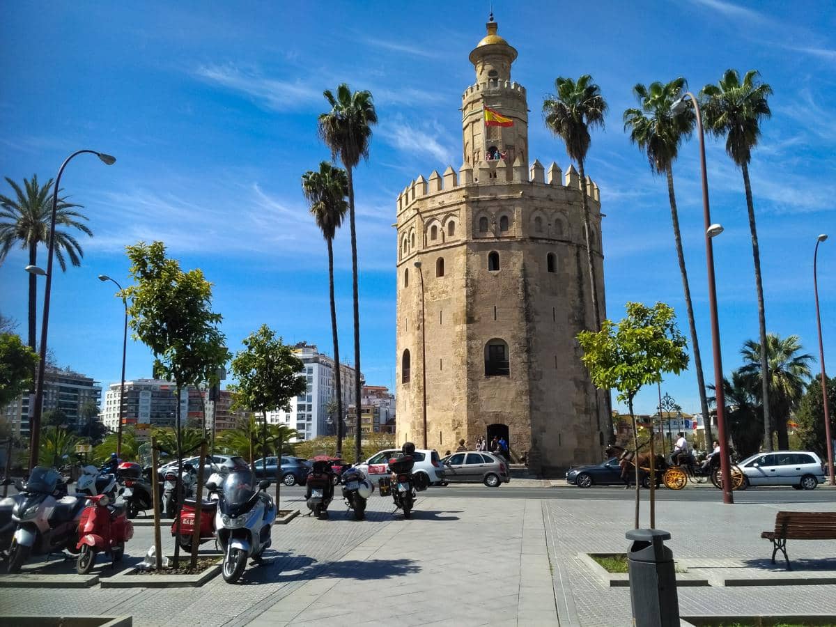 Torre del Oro tetap bertahan setelah melewati berbagai peristiwa sejarah