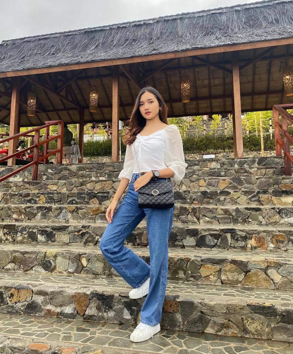 OOTD simpel ala Yuristika Patricia