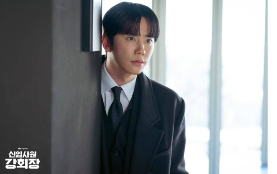 cuplikan drama Reborn Rookie