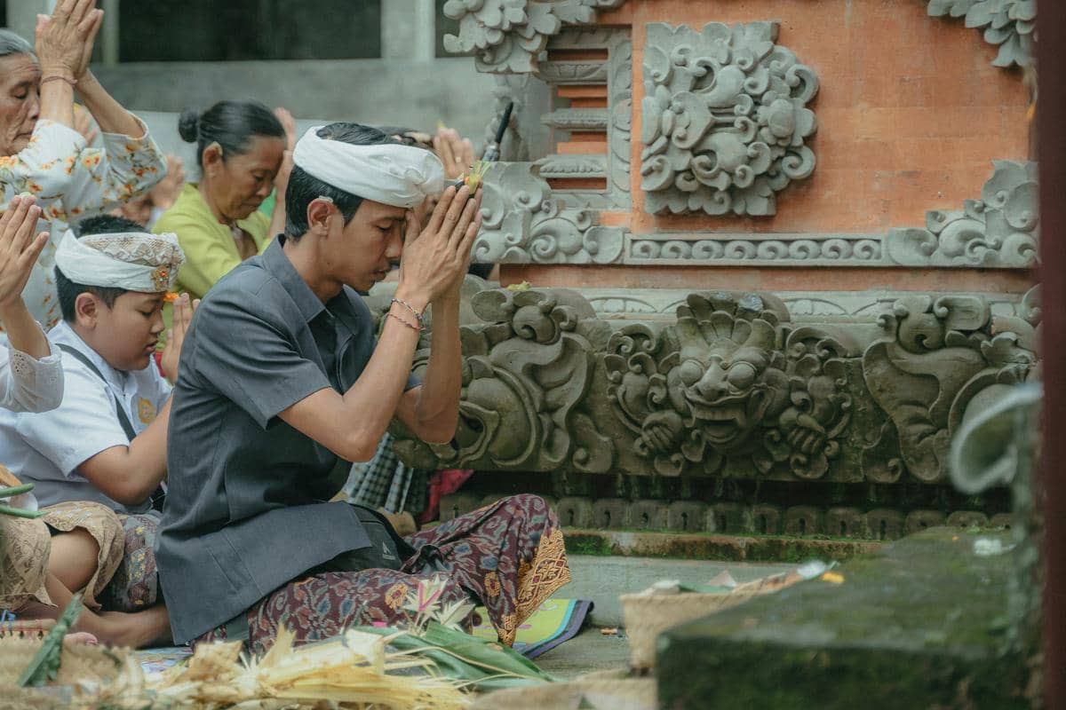 ilustrasi berdoa