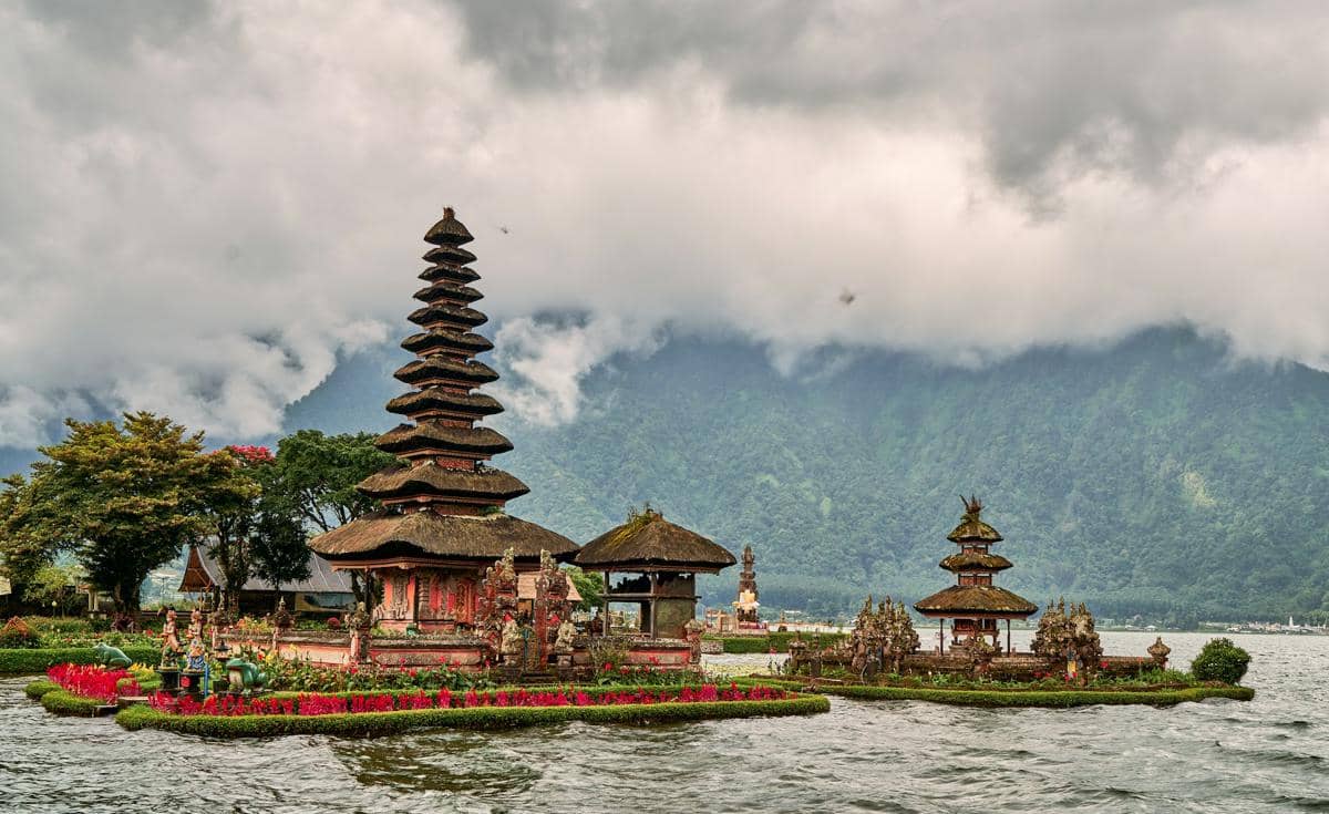 ilustrasi pulau Bali