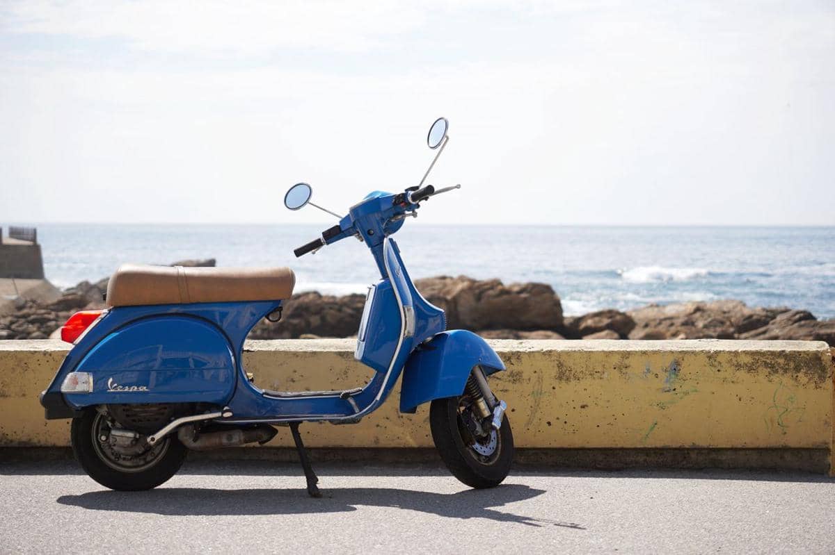 ilustrasi motor
