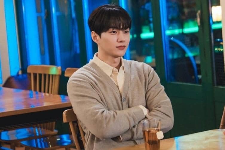 7 Cuplikan Karakter Kim Myung Soo di Love in Sync, Jadi Konselor Psikologis
