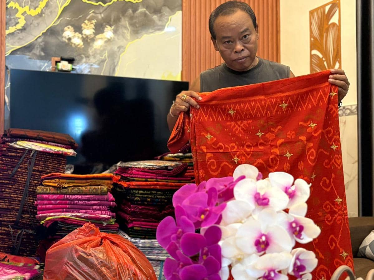 Bagiarta Merawat Tradisi Tenun Bali di Tengah Tantangan Produksi
