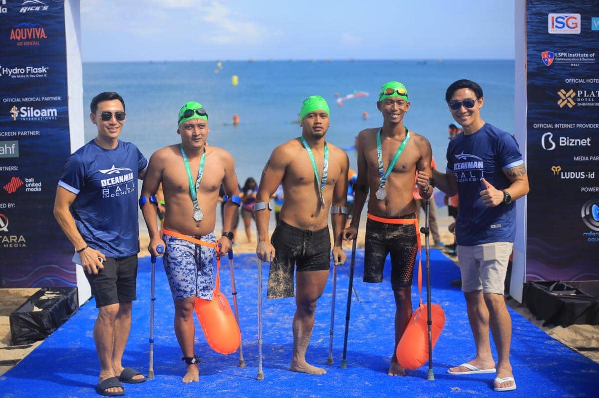 Oceanman Bali 2026 Bergulir, Ratusan Perenang Tantang Ombak Kedonganan